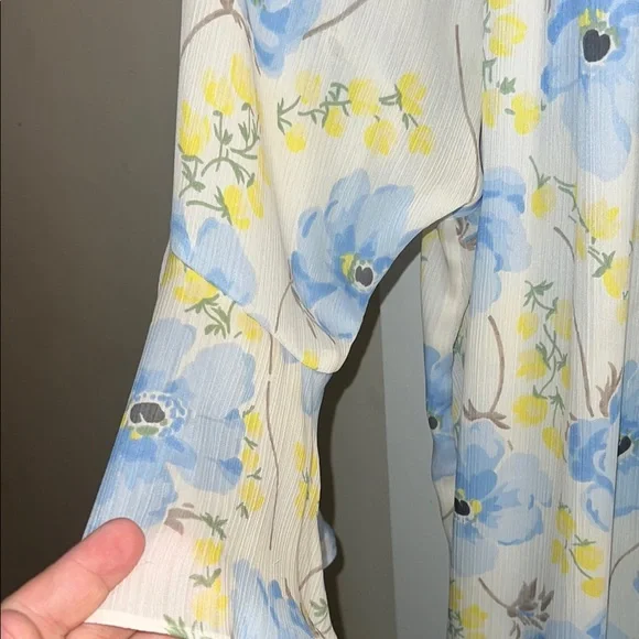 Chaps Blue and White Flutter Sleeve Blouse - Picture 5 of 5